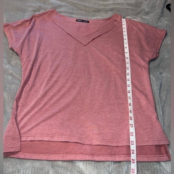 Women's Shein Tee Medium NWOT - Picture 4 of 5